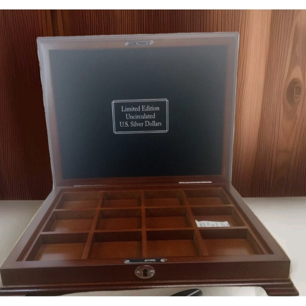 LIMITED EDITION UNCIRLATED US SILVER DOLLARS COLLECTION MINT WOOD DISPLAY BOX